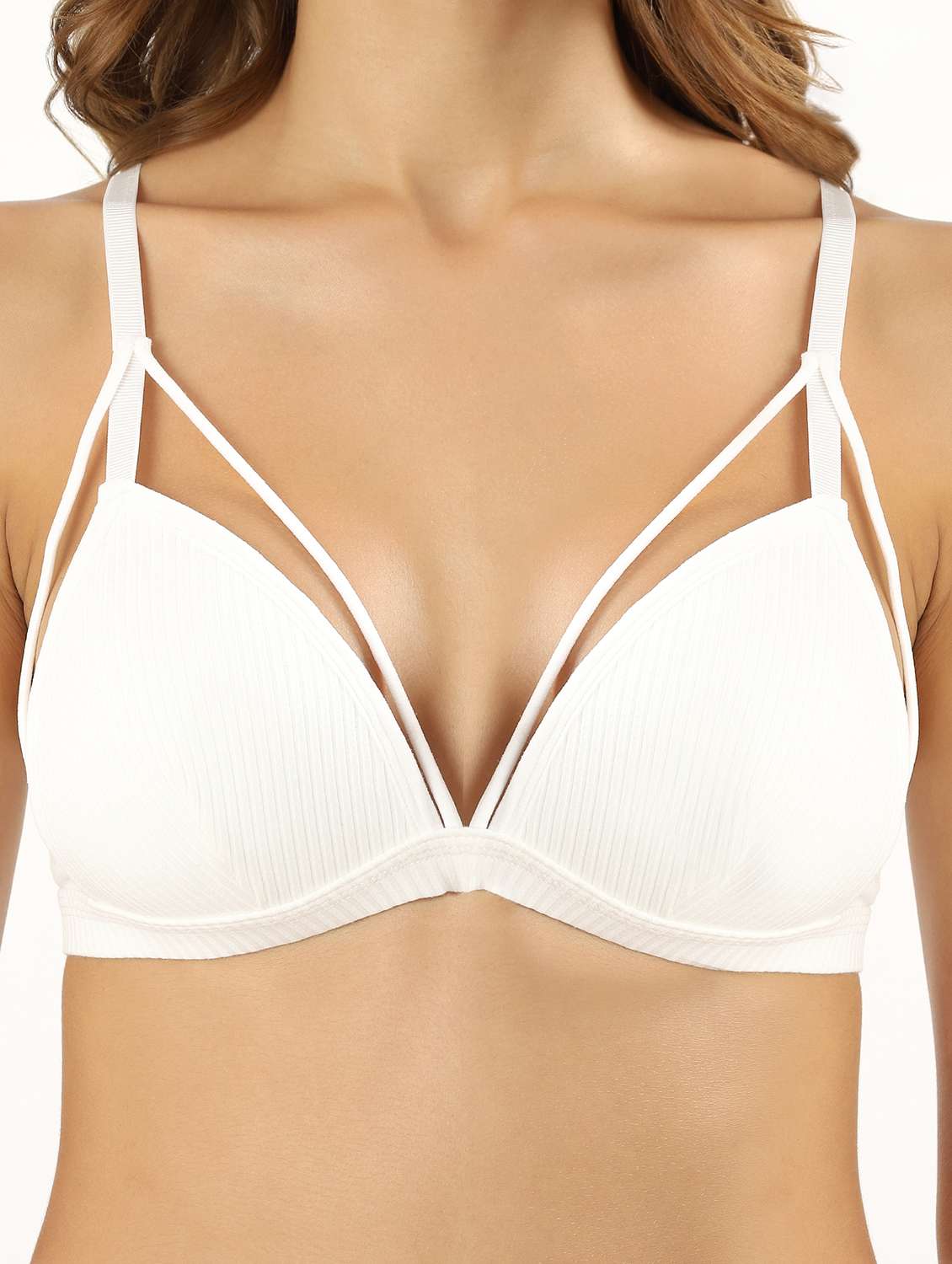 women solid non-wired plunge bra - 22034419 -  Standard Image - 5