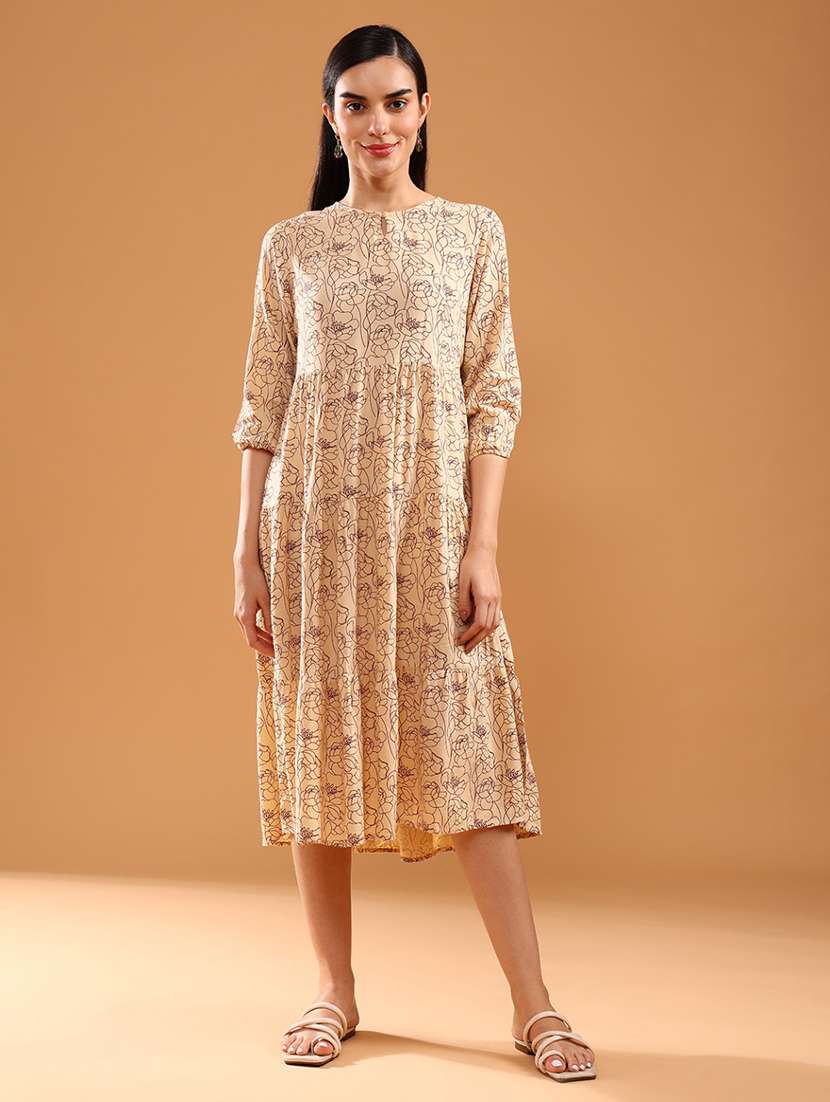 women printed three quarter sleeve tiered dress - 22034858 -  Standard Image - 3