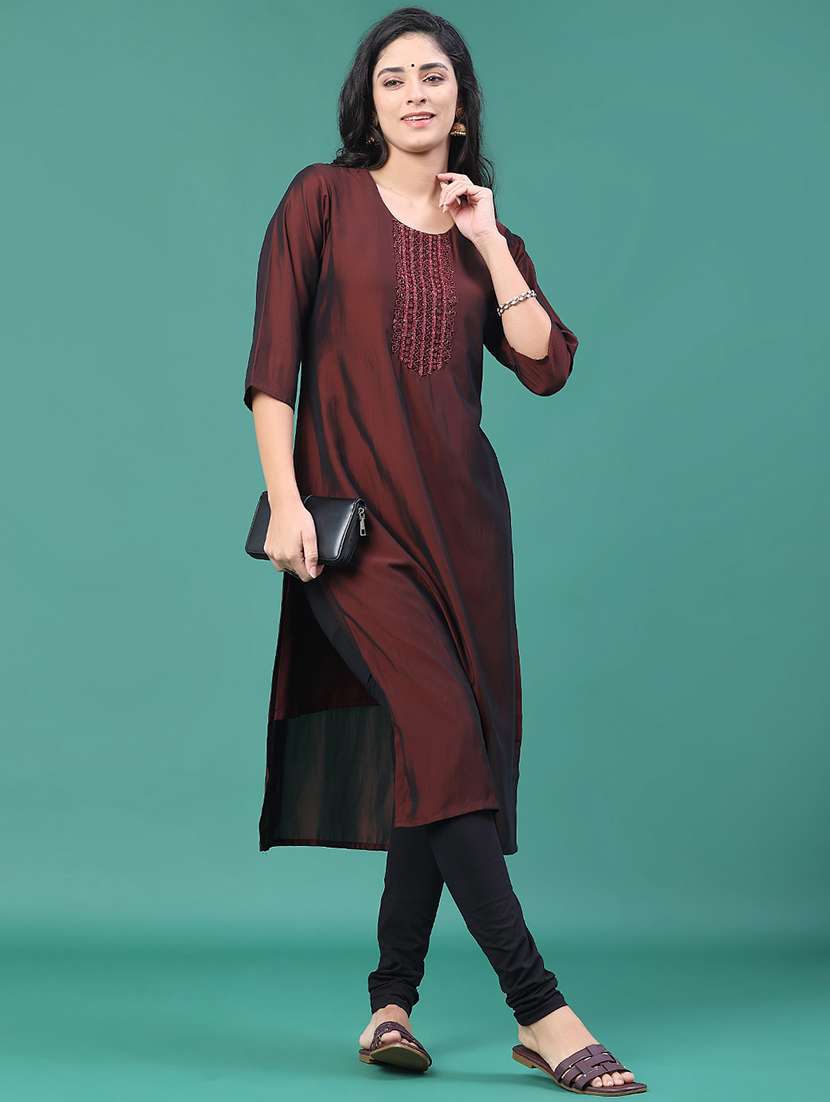 women solid with work round neck kurta legging set