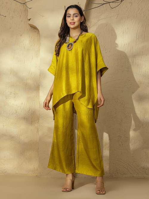 women solid kaftan kurta and pant set - 22035116 - Standard Image - 0