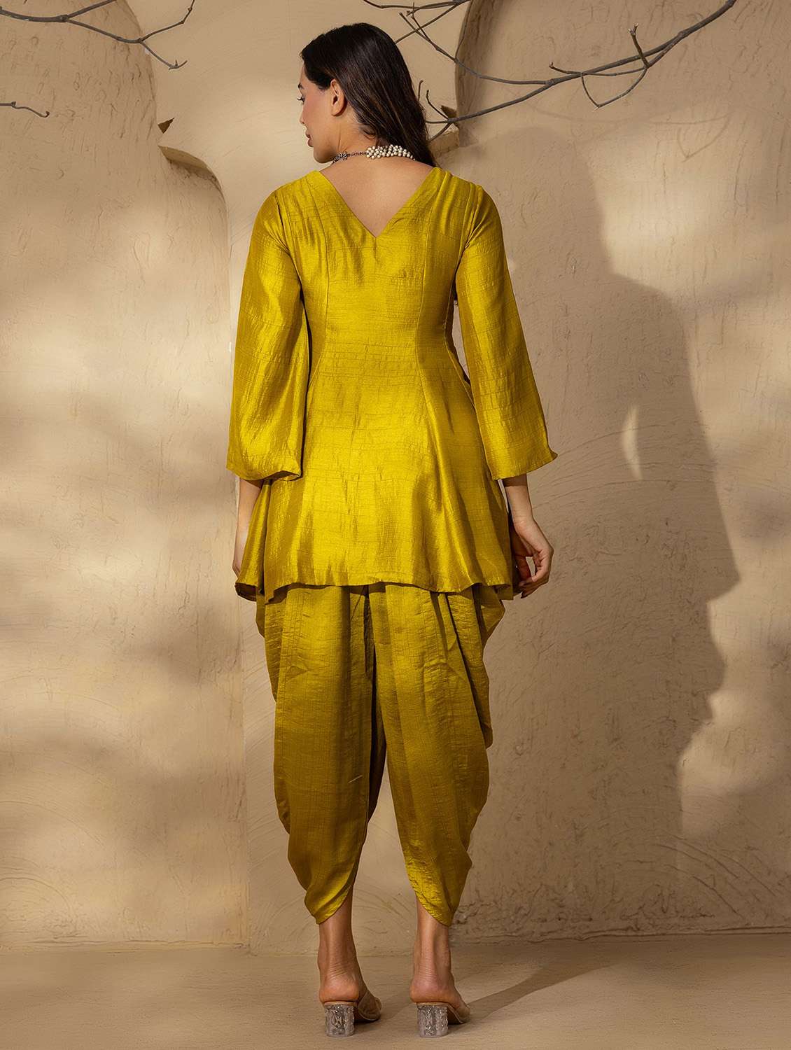 women solid bell sleeve dhoti and kurta set - 22035125 - Standard Image - 3