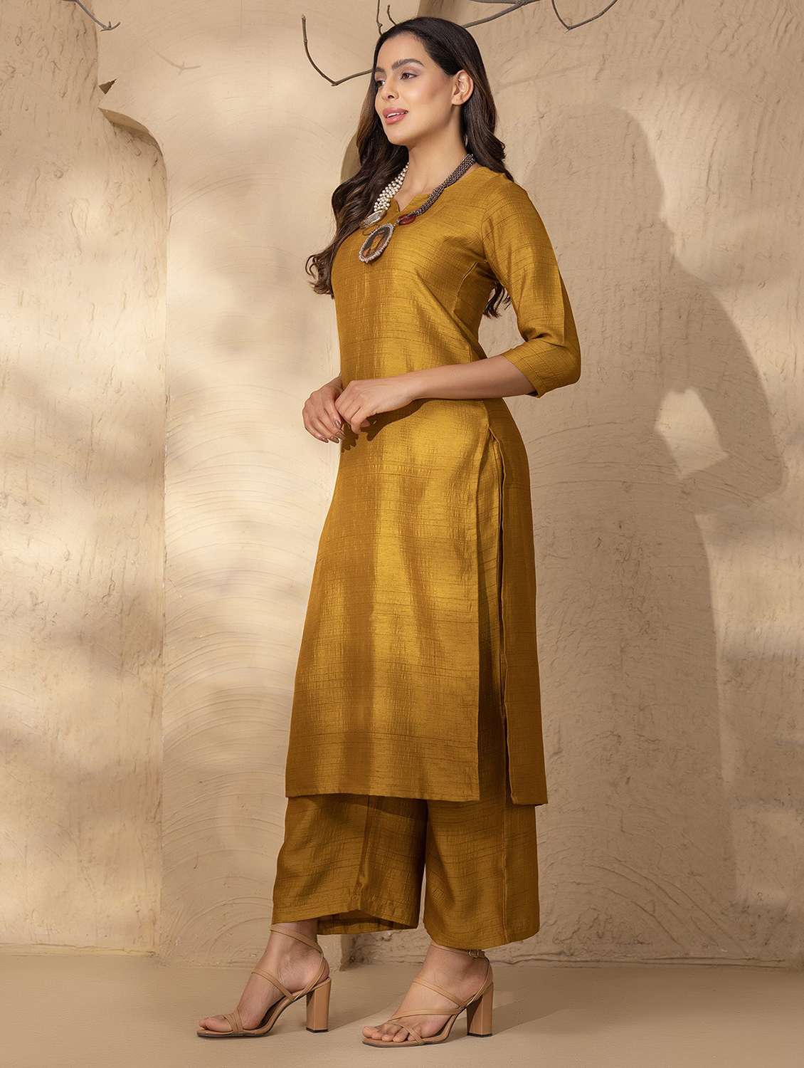 women three quarter sleeve kurta and palazzo co-ord set - 22035136 - Standard Image - 3