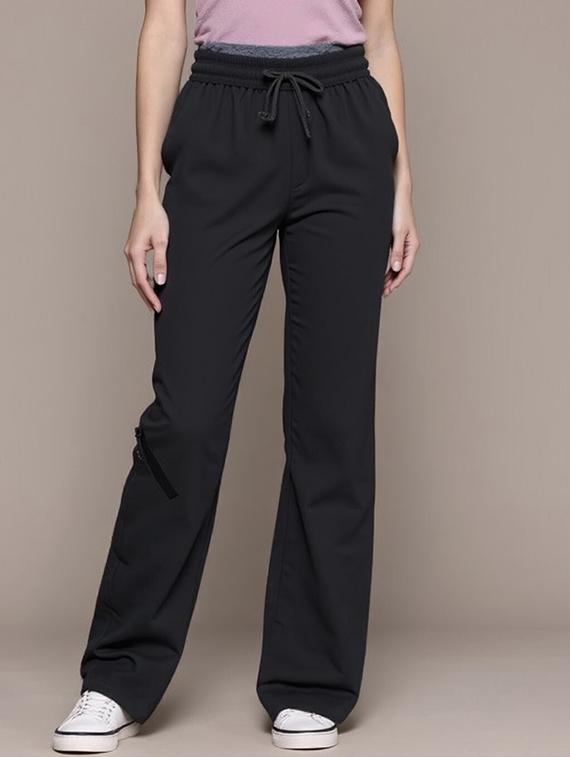 women solid mid rise parachute pants - 22035185 -  Zoom Image - 0