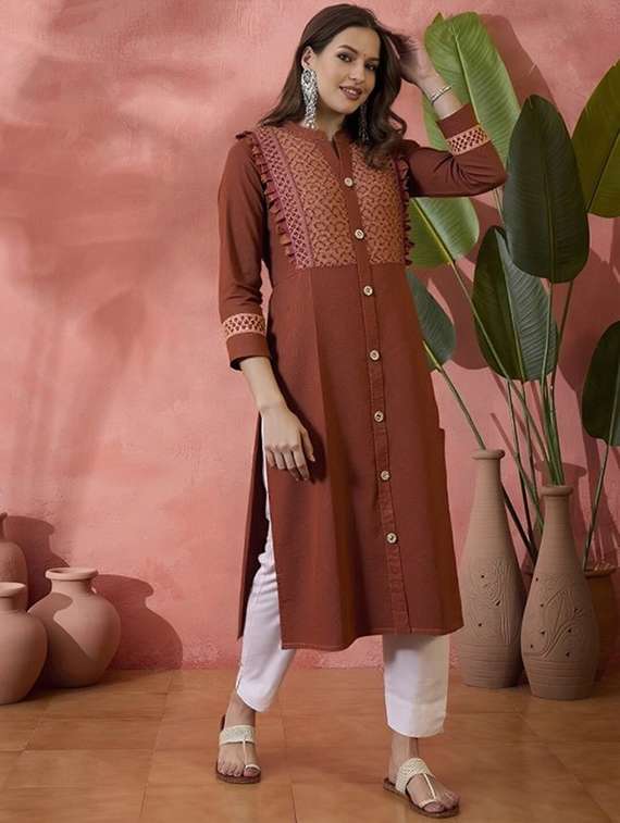 women solid three quarter sleeve straight kurta - 22035234 -  Standard Image - 3