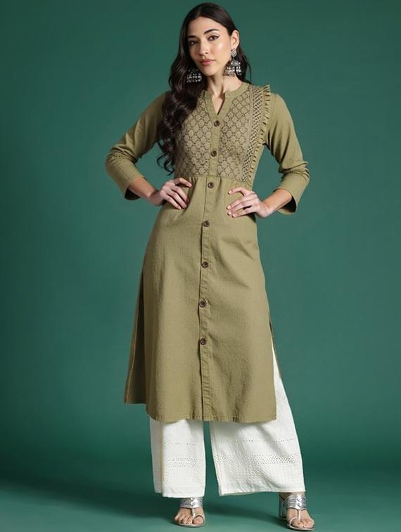 women solid three quarter sleeve straight kurta - 22035271 -  Zoom Image - 0