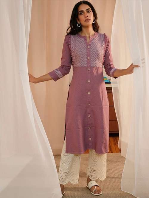 women solid three quarter sleeve straight kurta - 22035286 - Standard Image - 0