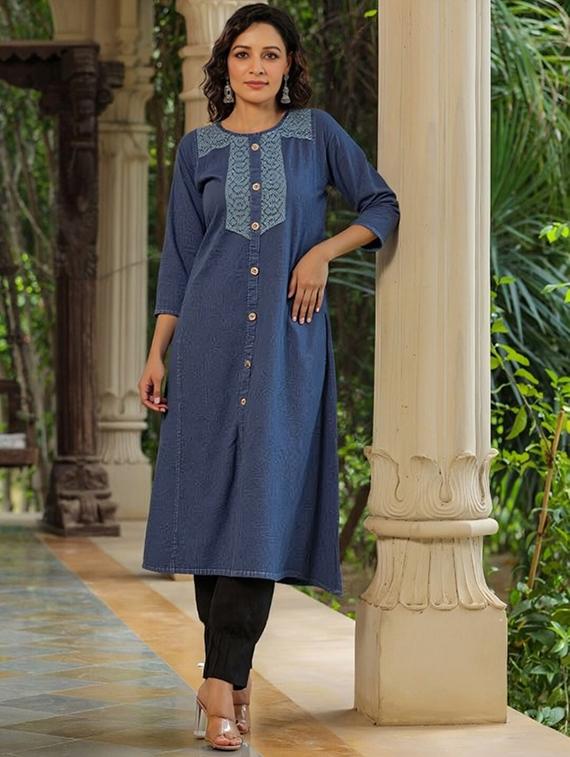 women solid three quarter sleeve straight kurta