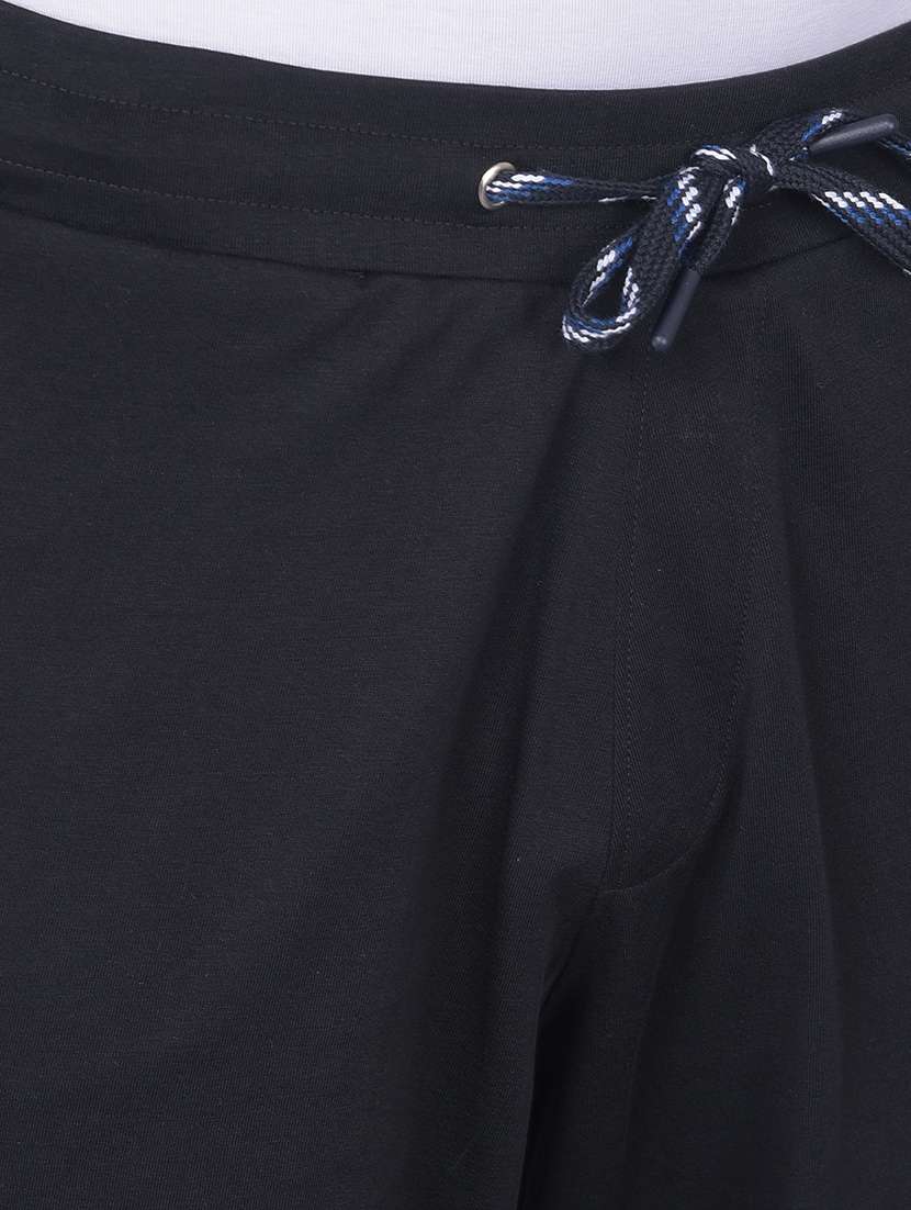 men black solid mid rise regular fit shorts - 22035417 -  Standard Image - 5