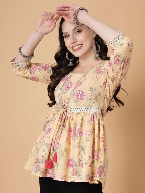 women printed three quarter sleeve flared kurti - 22035425 - Standard Image - 0