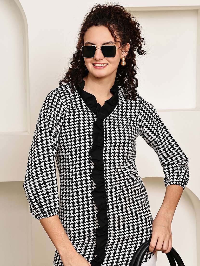 women houndstooth print v-neck regular top - 22035594 -  Zoom Image - 0