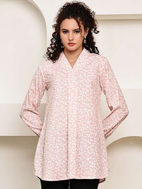 women pink animal print v-neck regular top - 22035597 -  Standard Image - 0