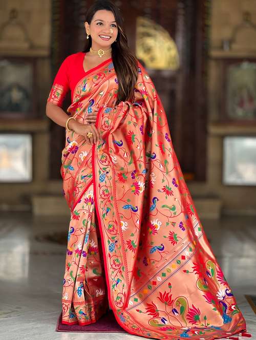 women self design banarasi saree with blouse - 22036581 -  Standard Image - 0