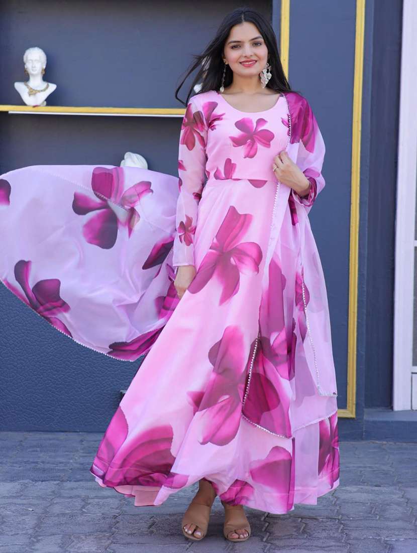 women floral printed long sleeve kurta dupatta set