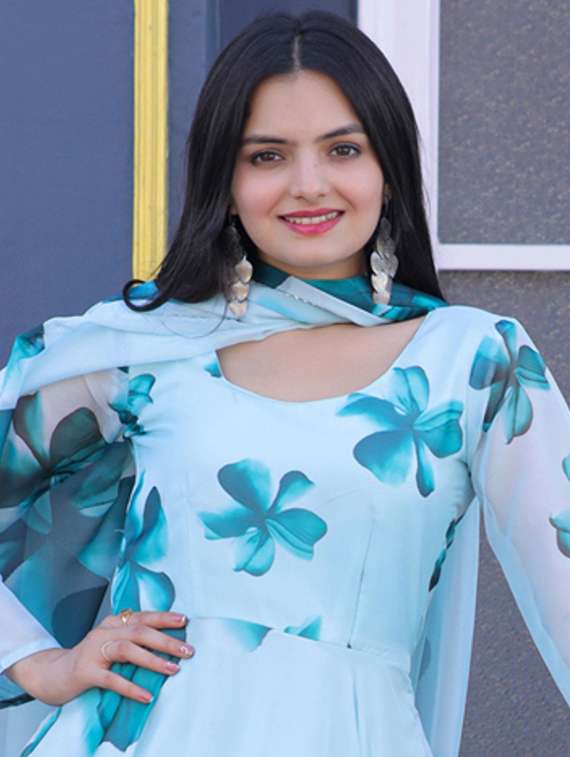 women floral printed long sleeve kurta dupatta set - 22036737 - Standard Image - 3