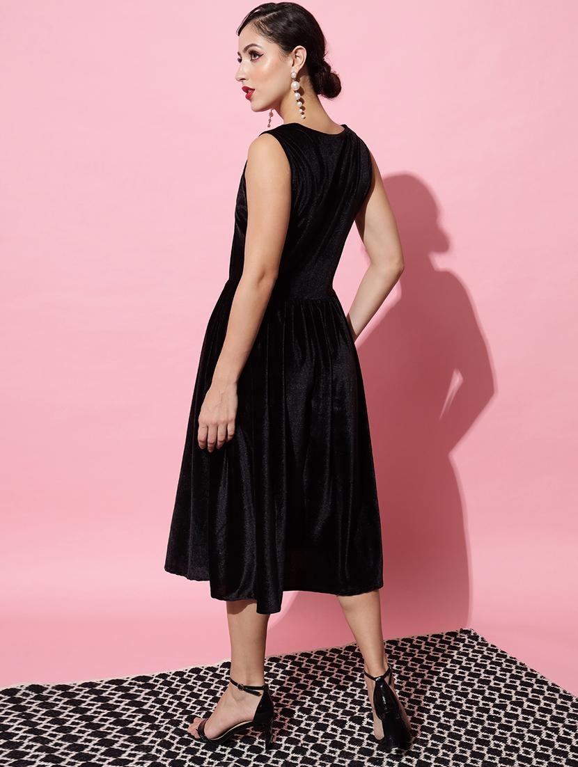 women solid sleeveless velvet fit & flare dress - 22036908 - Standard Image - 3