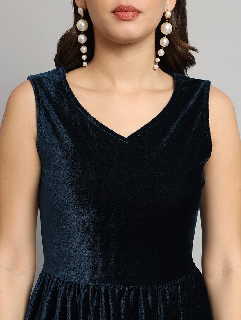 women solid sleeveless velvet fit & flare dress - 22036911 - Standard Image - 5