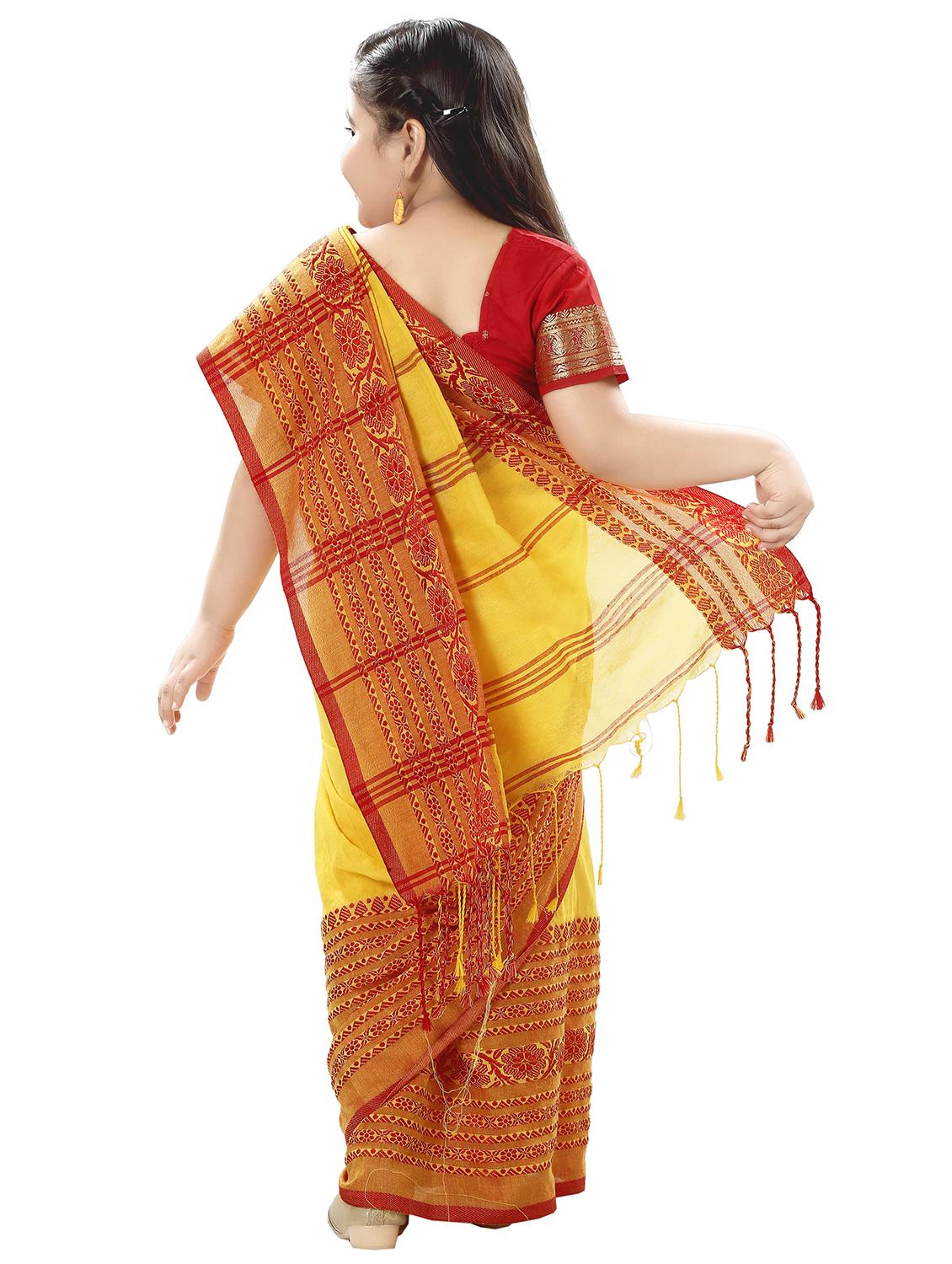 girls yellow printed bordered saree - 22036992 - Standard Image - 3