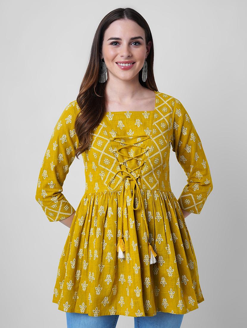 women printed three quarter sleeve flared kurti - 22036993 -  Zoom Image - 0