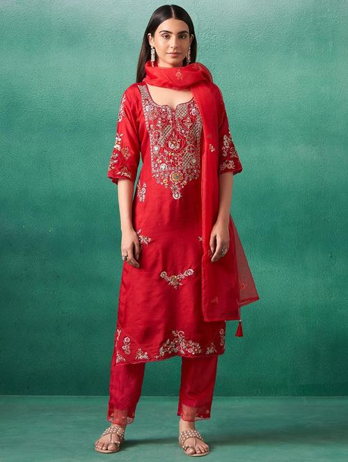 women embroidered kurta and pant with dupatta - 22037005 - Standard Image - 0
