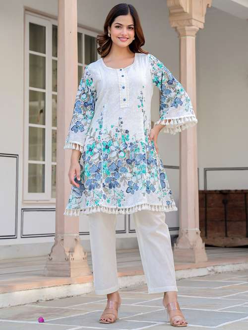 women floral print bell sleeve ethnic co-ord set - 22037019 -  Standard Image - 0