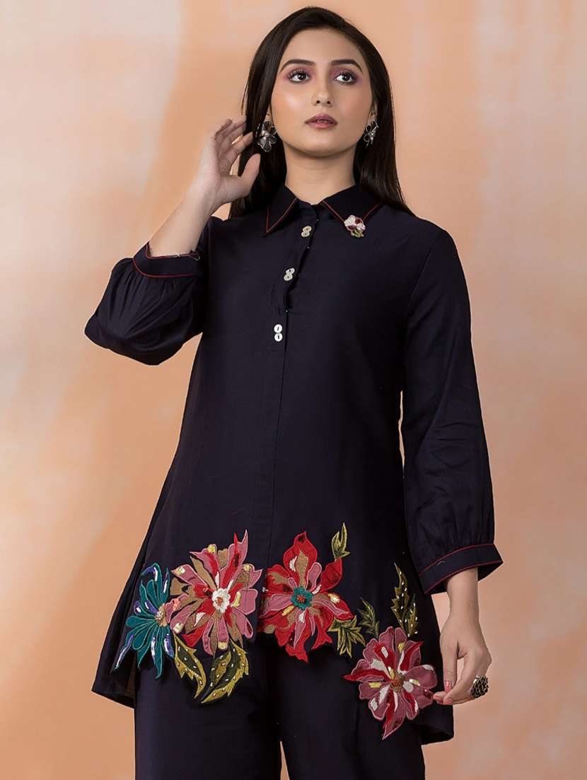 women embroidered puff sleeve ethnic co-ord set - 22037025 - Standard Image - 5