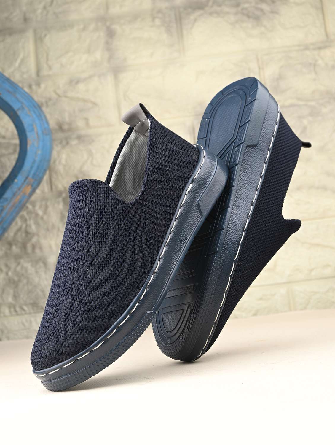 men solid blue slip on loafer - 22037841 -  Zoom Image - 0