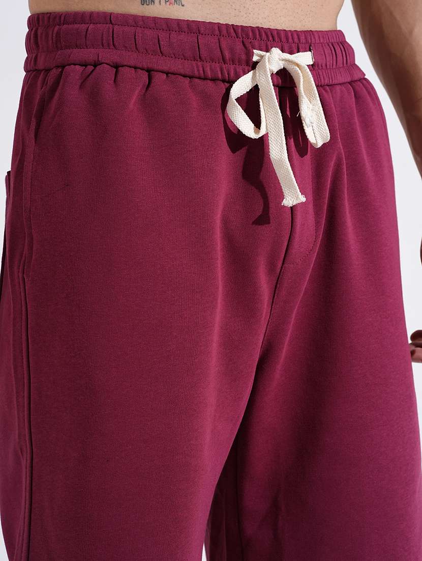 men solid mid rise regular fit shorts - 22037864 - Standard Image - 5