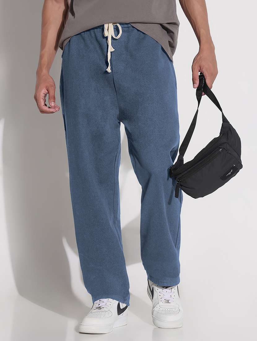 men solid mid rise straight fit jean - 22037909 -  Zoom Image - 0