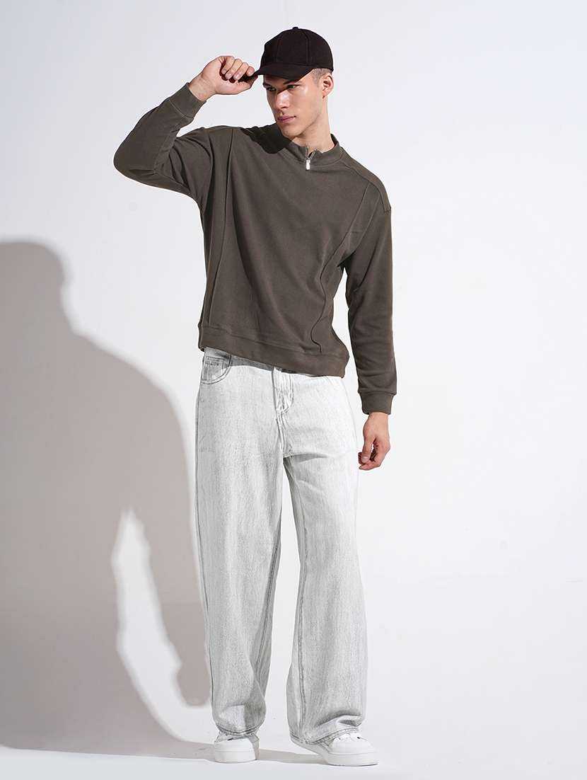 men printed long sleeve round neck sweatshirt - 22037926 -  Standard Image - 5