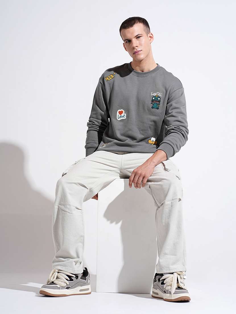 men printed long sleeve round neck sweatshirt - 22037928 -  Standard Image - 5