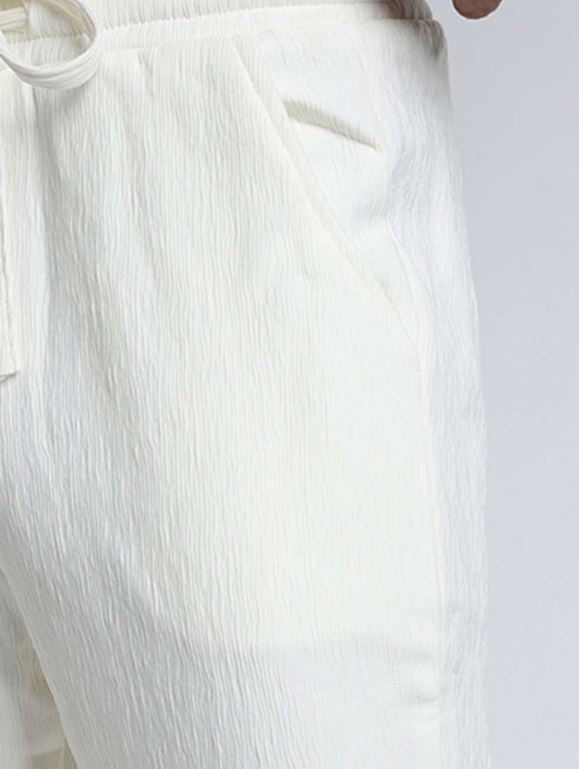 men solid mid rise straight fit trouser - 22038029 -  Standard Image - 5