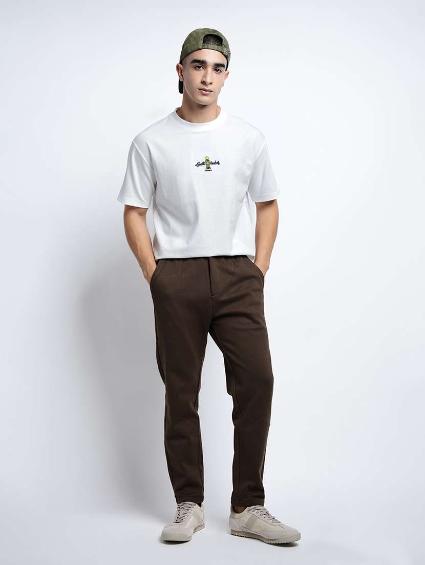 men solid mid rise slim fit chinos - 22038036 - Standard Image - 5