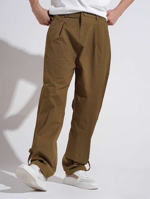 men solid mid rise relaxed fit chinos  - 22038062 -  Standard Image - 0