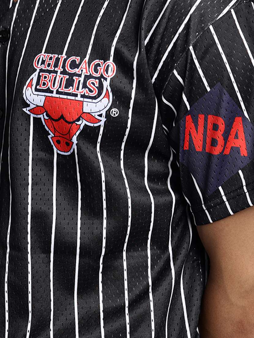 men striped short sleeve v-neck loose fit t-shirt - 22038109 -  Standard Image - 5