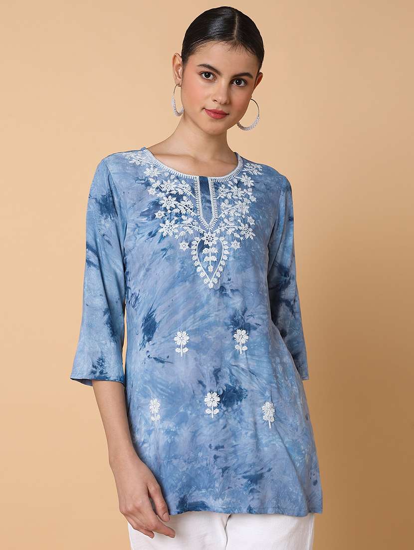 women tie & dye three quarter sleeve straight kurti