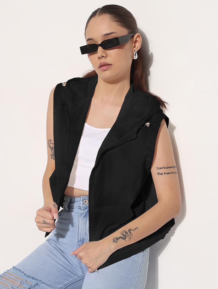 women solid sleeveless hooded windcheter jacket - 22038251 - Zoom Image - 0