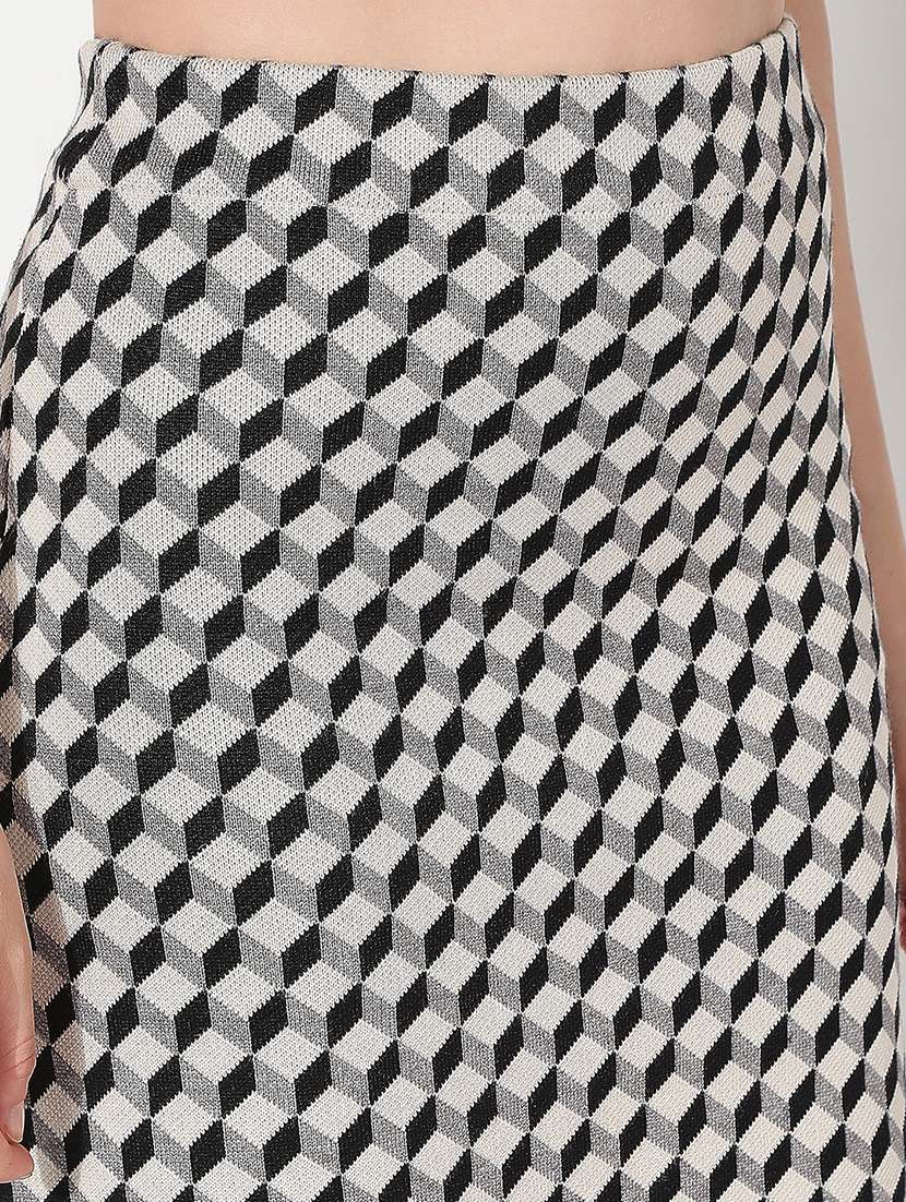 women printed high rise straight skirt - 22038279 -  Standard Image - 5