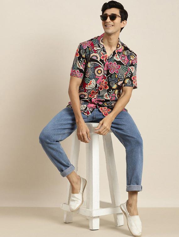 men printed cuban collared short sleeve loose fit shirt - 22038923 - Standard Image - 3
