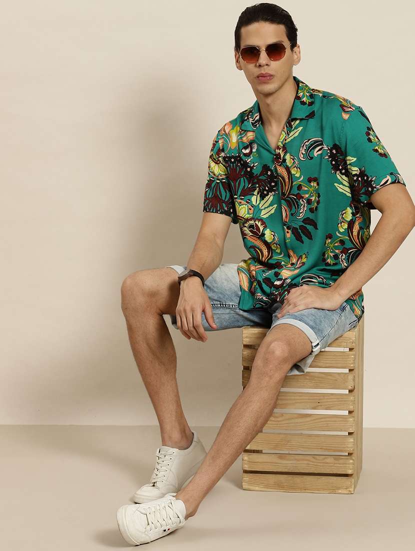 men printed cuban collared short sleeve loose fit shirt - 22038932 -  Standard Image - 3