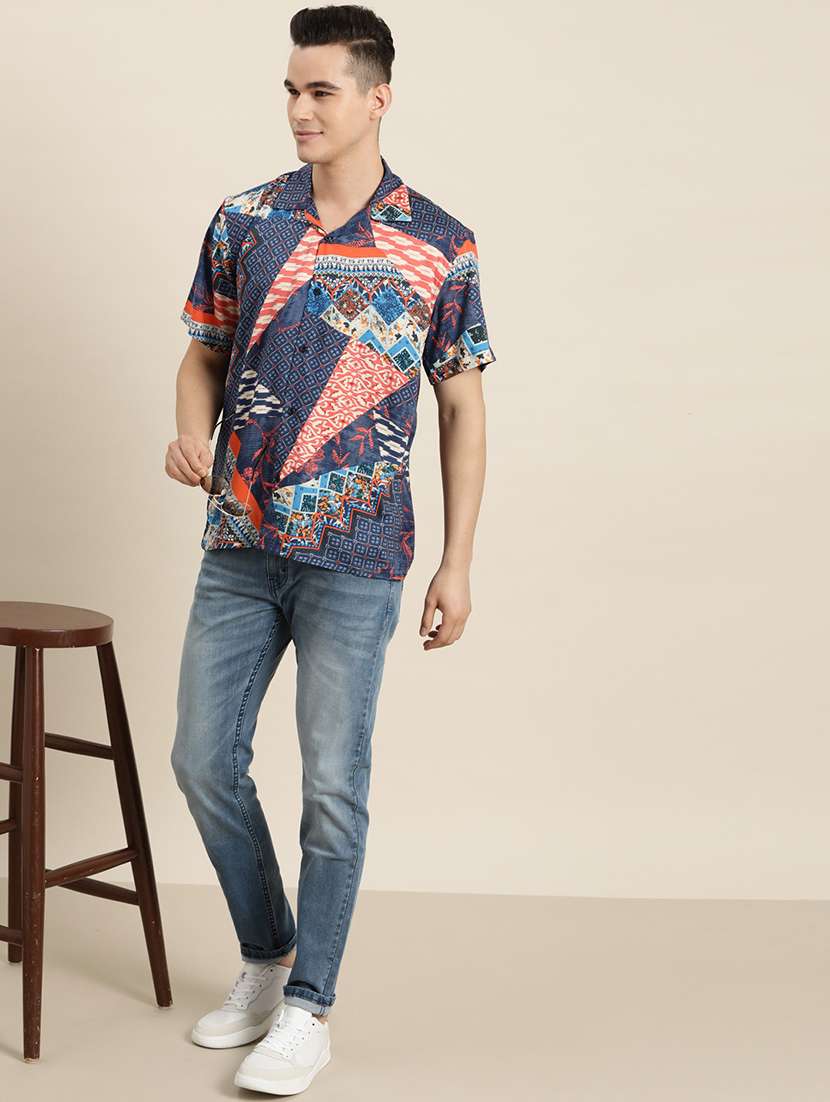 men printed cuban collared short sleeve loose fit shirt - 22038937 -  Standard Image - 3
