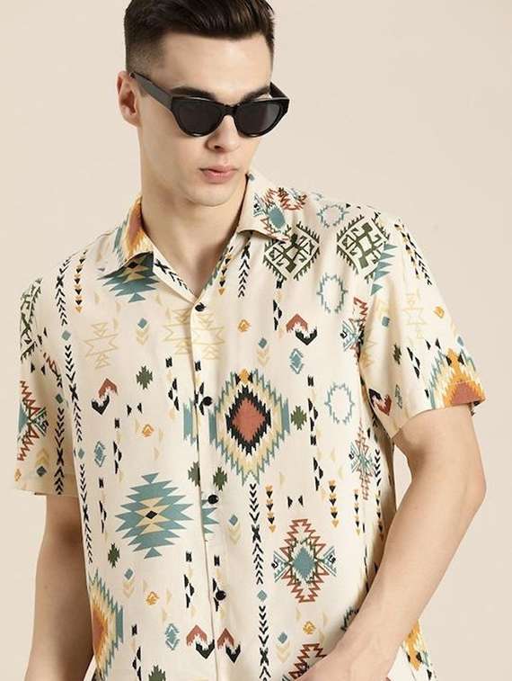 men printed cuban collared short sleeve shirt