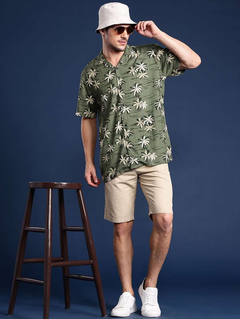 men printed cuban collared short sleeve loose fit shirt - 22038984 -  Standard Image - 3