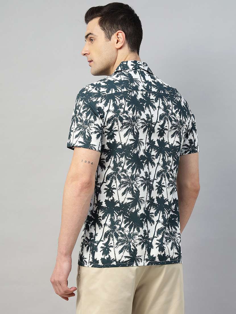 men printed cuban collared short sleeve shirt - 22039004 -  Standard Image - 3