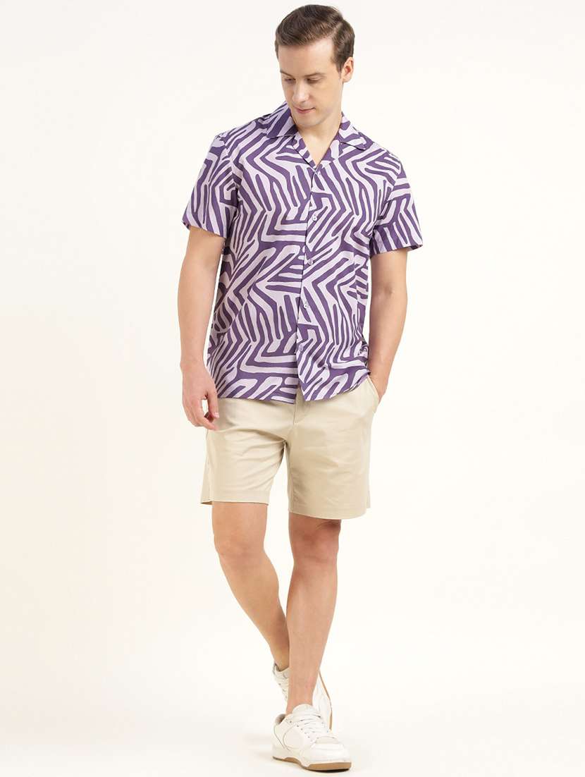 men printed cuban collared short sleeve shirt - 22039010 -  Standard Image - 5