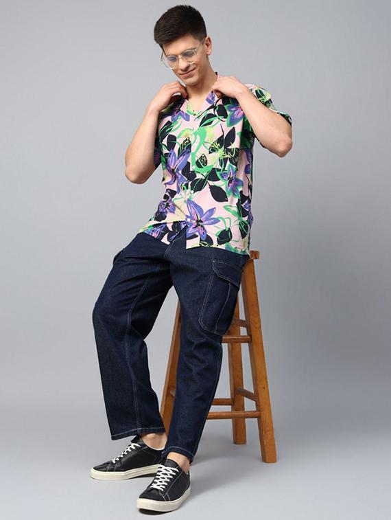men printed cuban collared short sleeve shirt - 22039016 - Standard Image - 3