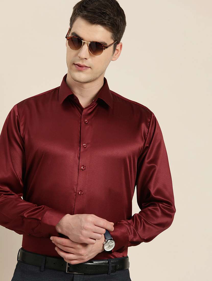 men solid collared long sleeve regular fit shirt