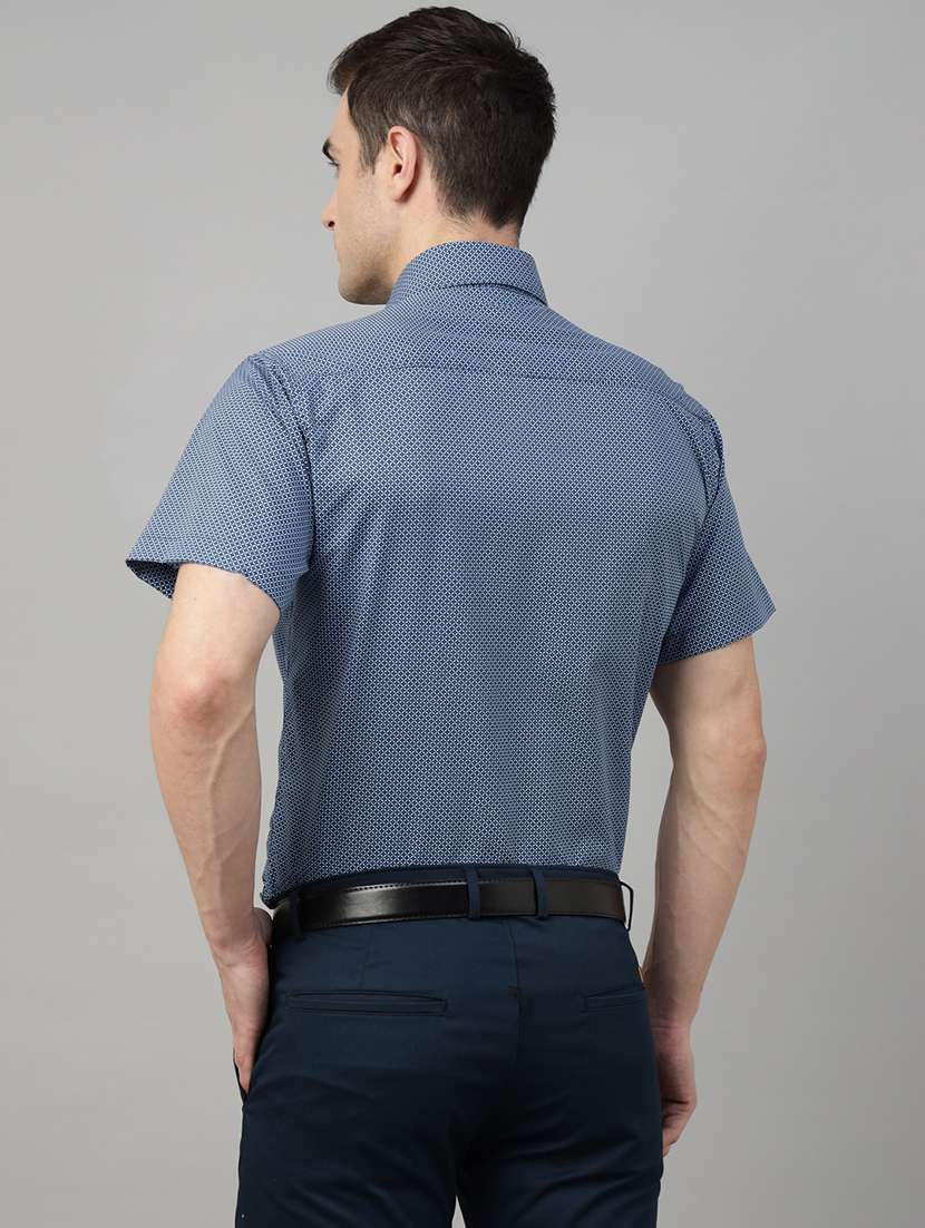 men printed collared short sleeve shirt - 22039336 -  Standard Image - 3