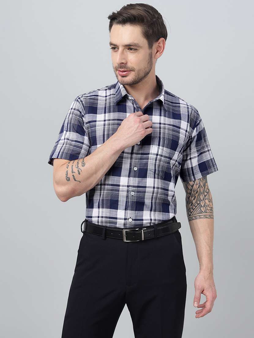 men checkered collared long sleeve shirt