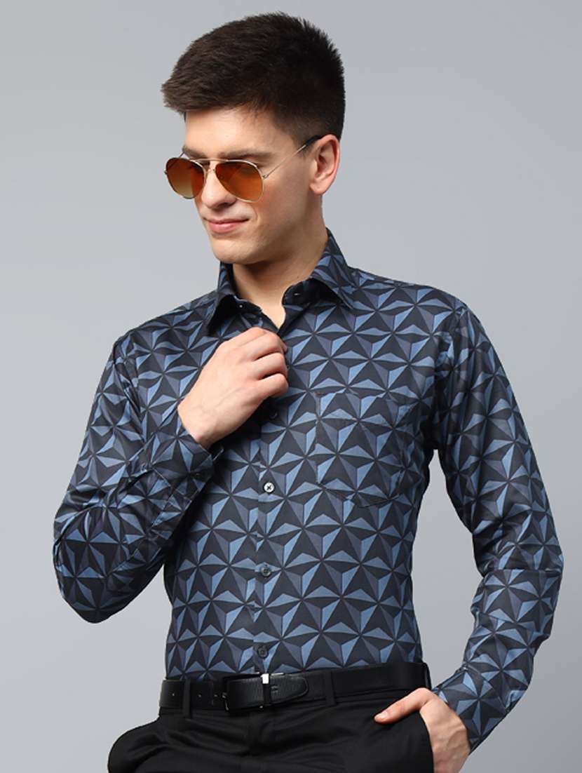 men printed collared long sleeve shirt