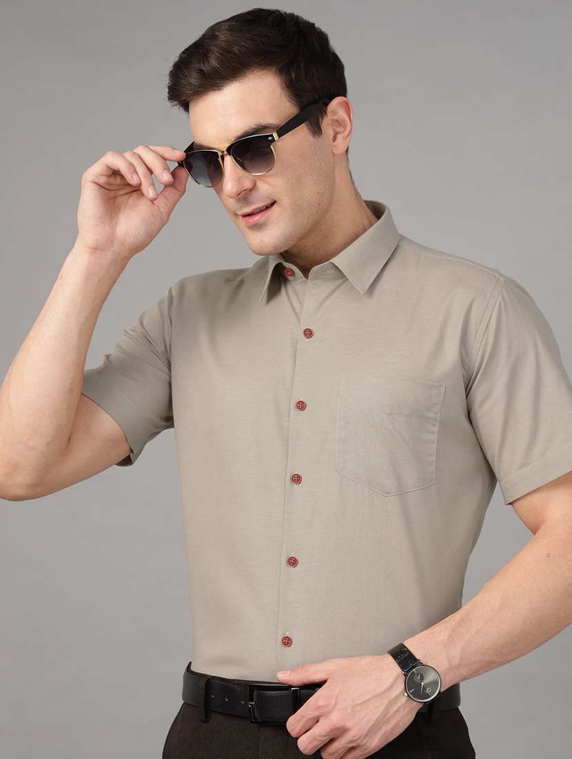 men collared short sleeve regular fit shirt